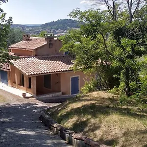  Hébergement de vacances Bienvenue à La Source Dans Une Maison De Charme